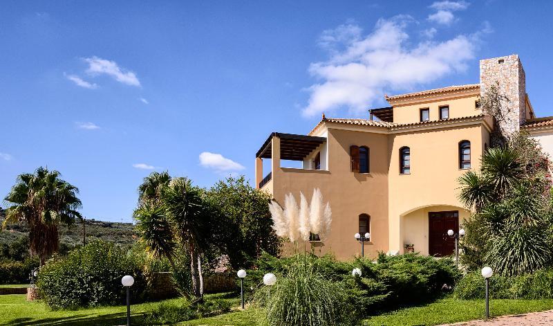 Iason Villas - Chania, Crete Maleme Eksteriør billede